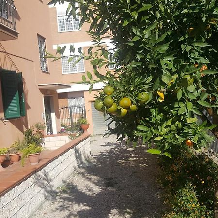 Apartamento La Casa Del Fornaio Ciampino Exterior foto
